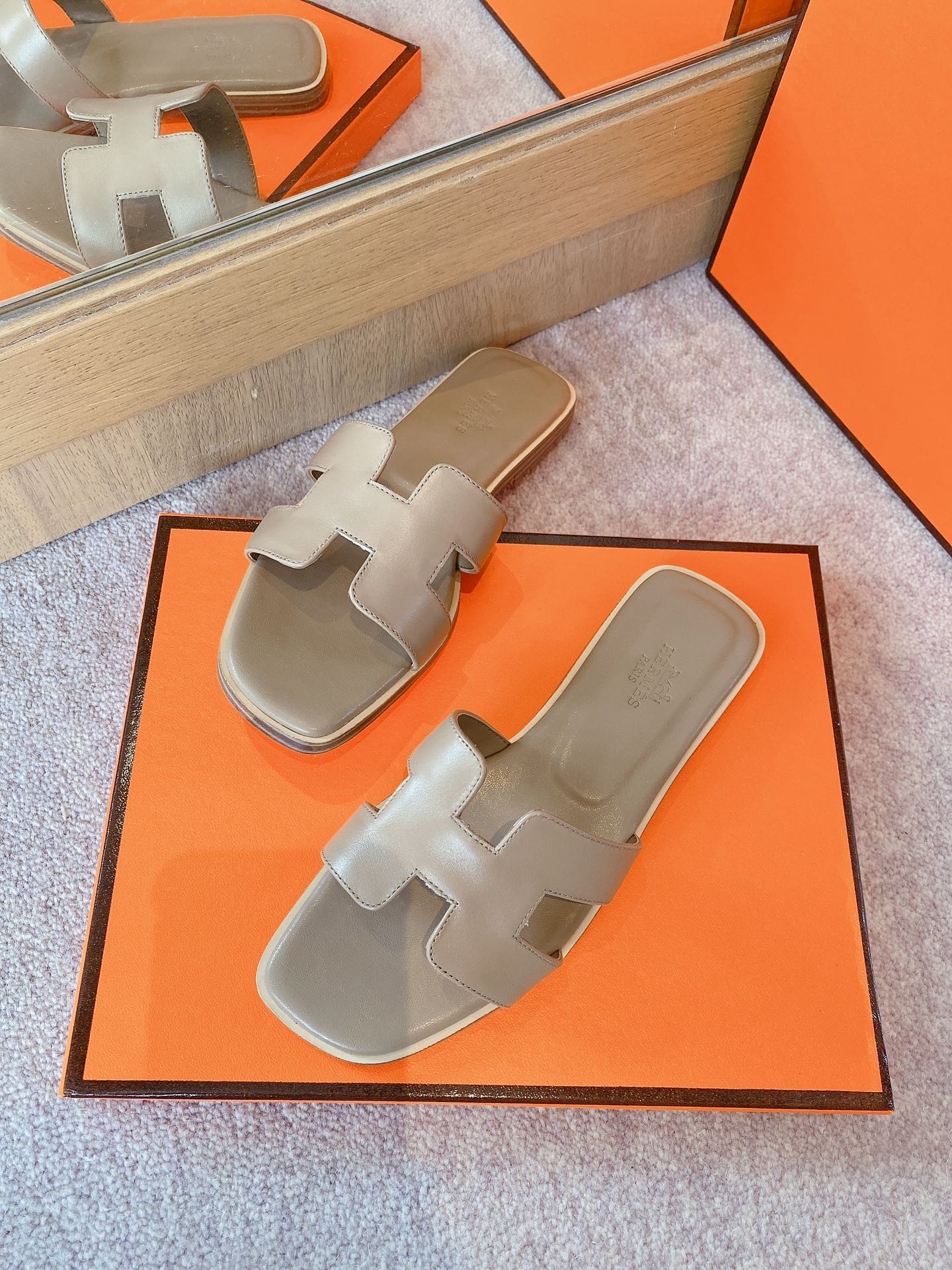Hermes Sandals 79 - vstockx