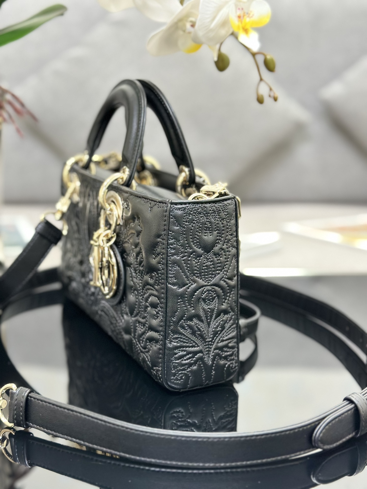 Handbags Lady Dior M0540 size:22*13.5*5 cm - vstockx