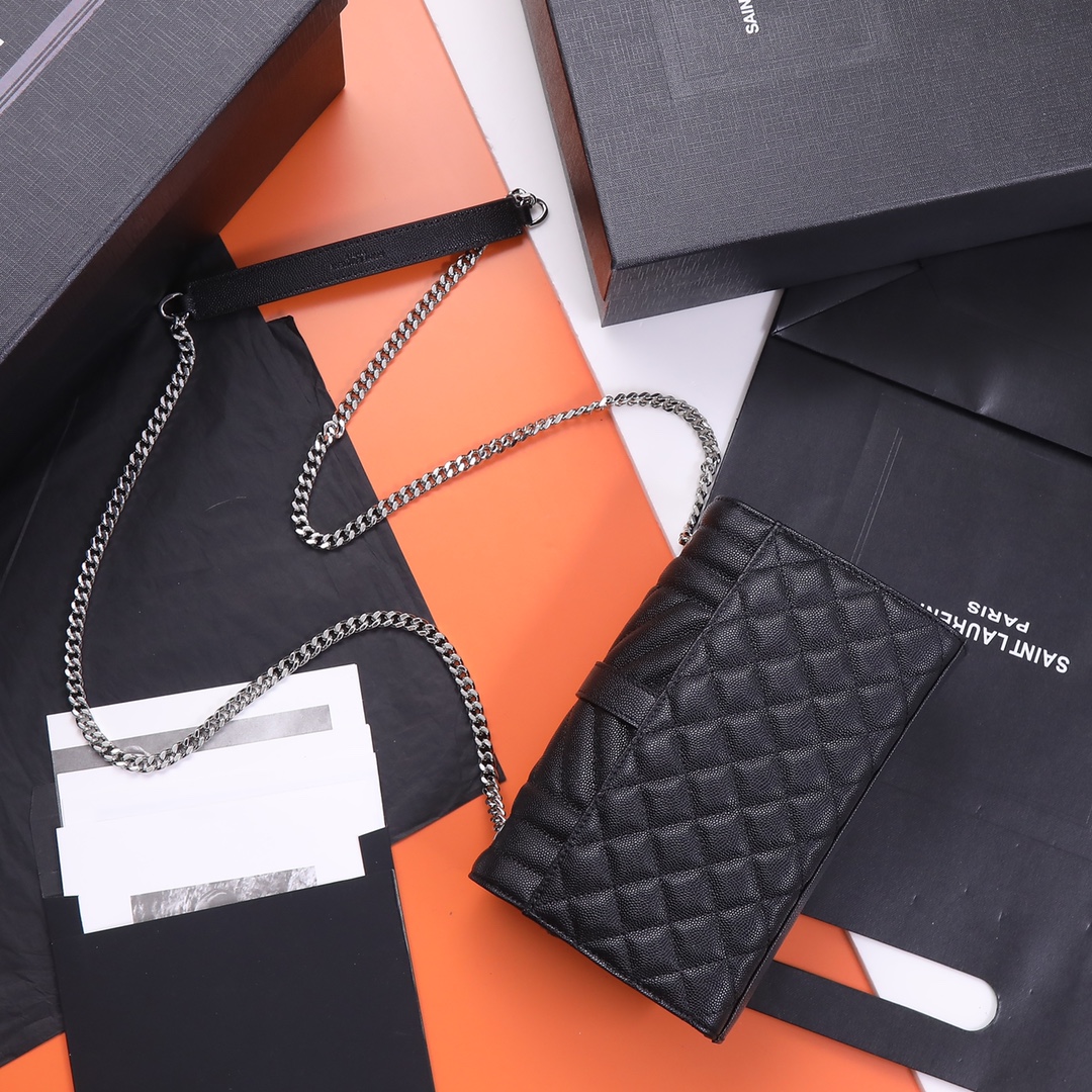 Handbags SAINT LAURENT 526286 size 21x13x6 cm - vstockx