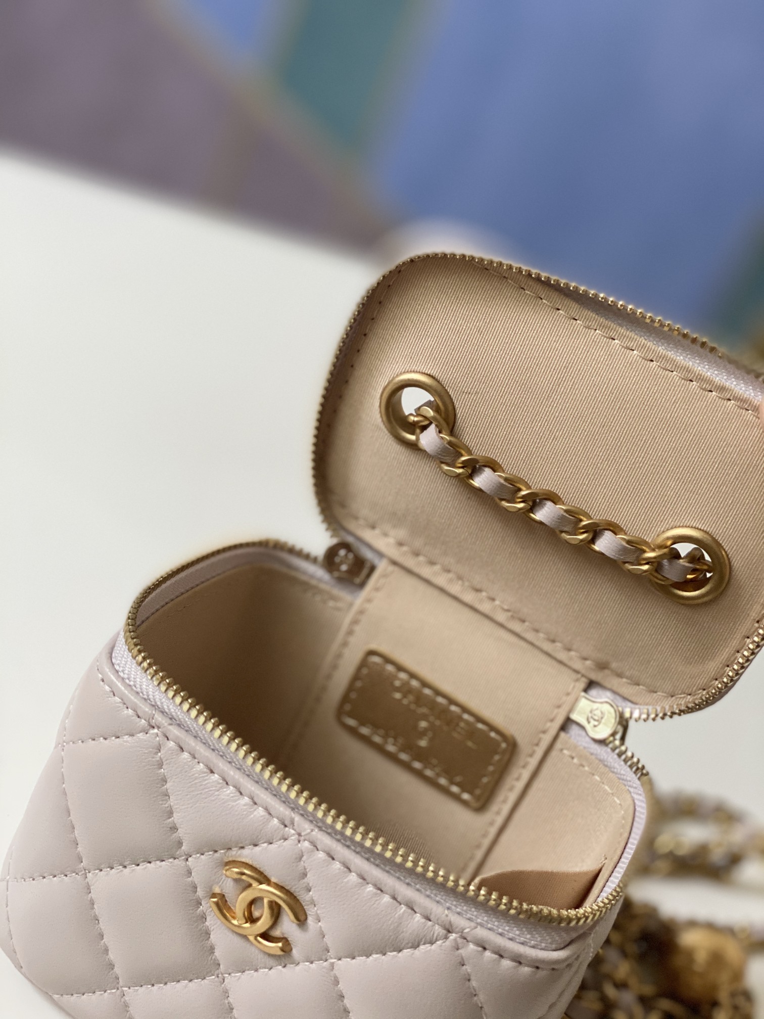 Handbag Chanel 81136 size 10.5 8.5 7 cm - vstockx