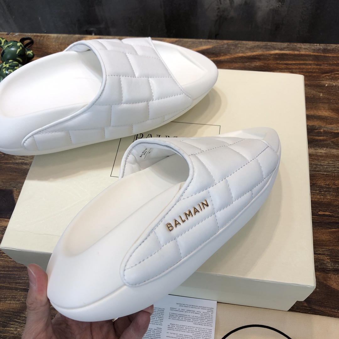 Balmain Quilted leather B-IT mules 13 - vstockx