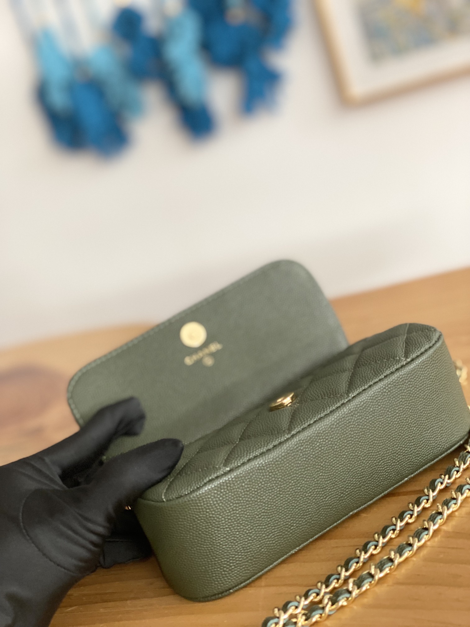 Handbag Chanel AP3008 size 12X17.5X5.5 cm - vstockx