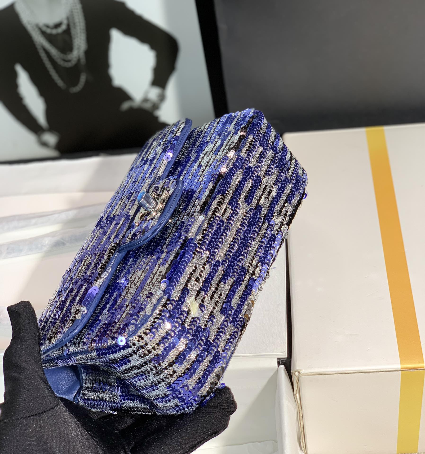 Handbag Chanel size 19 Cm - vstockx