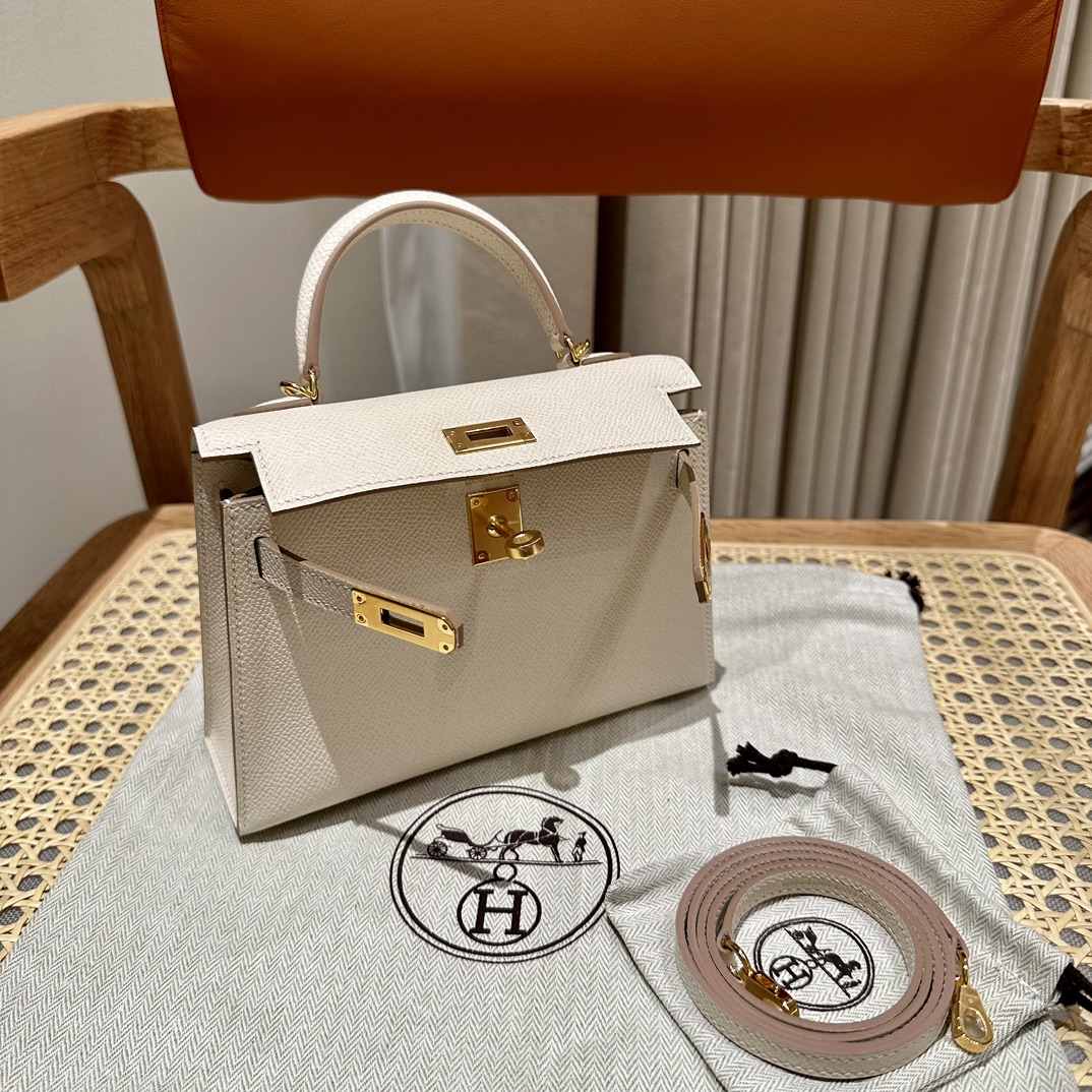 Handbags Hermes mini Kelly size:19 cm - vstockx