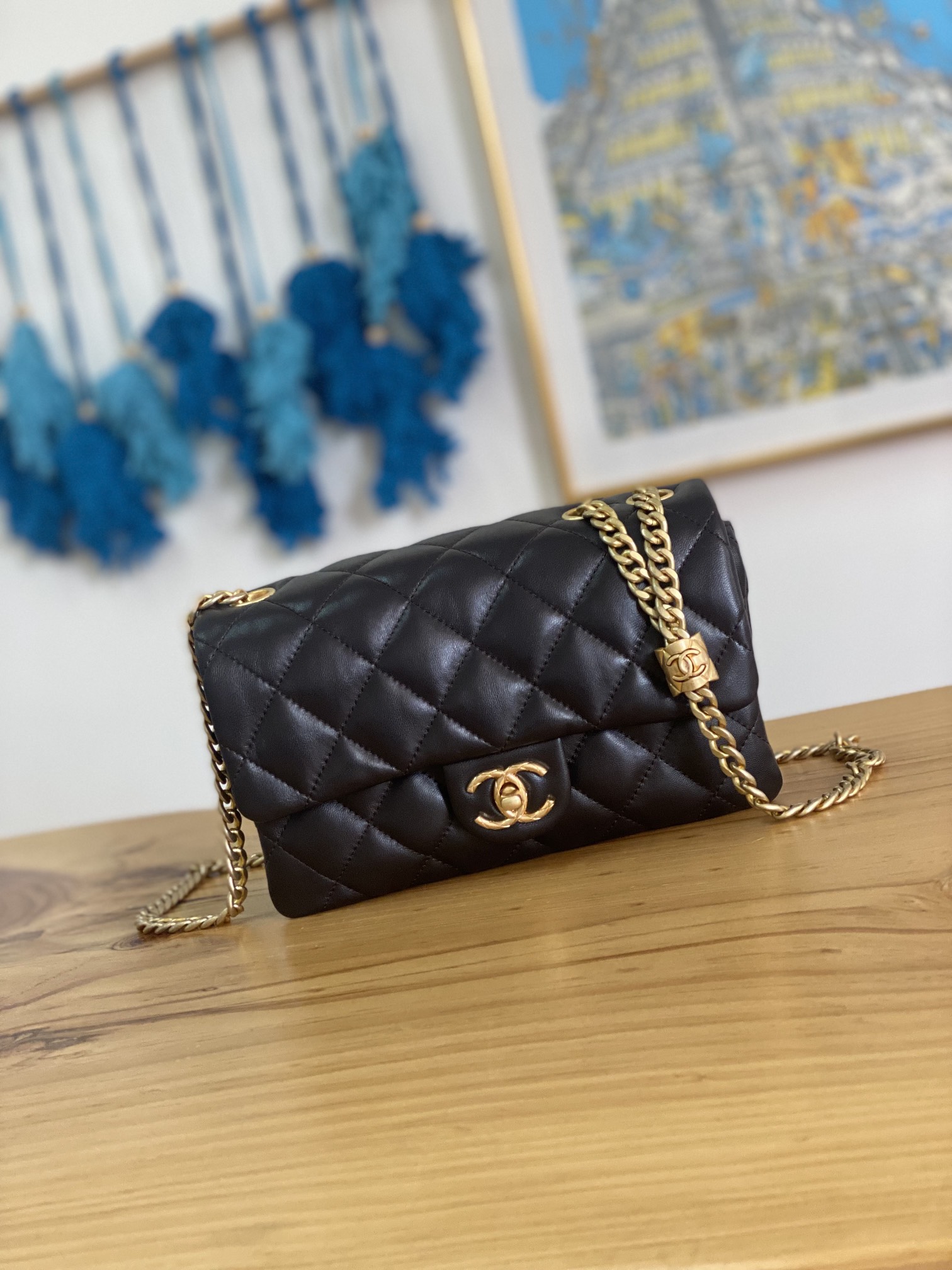 Handbag Chanel AS3393 size 14x22x8 cm - vstockx