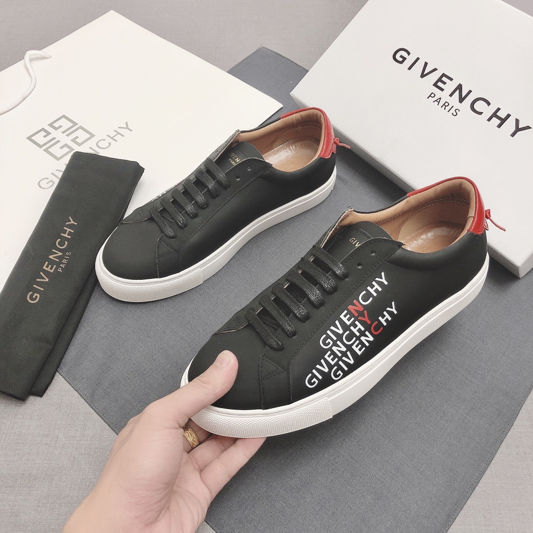 Givenchy Urban Street Logo-print Leather Sneakers 45 - vstockx