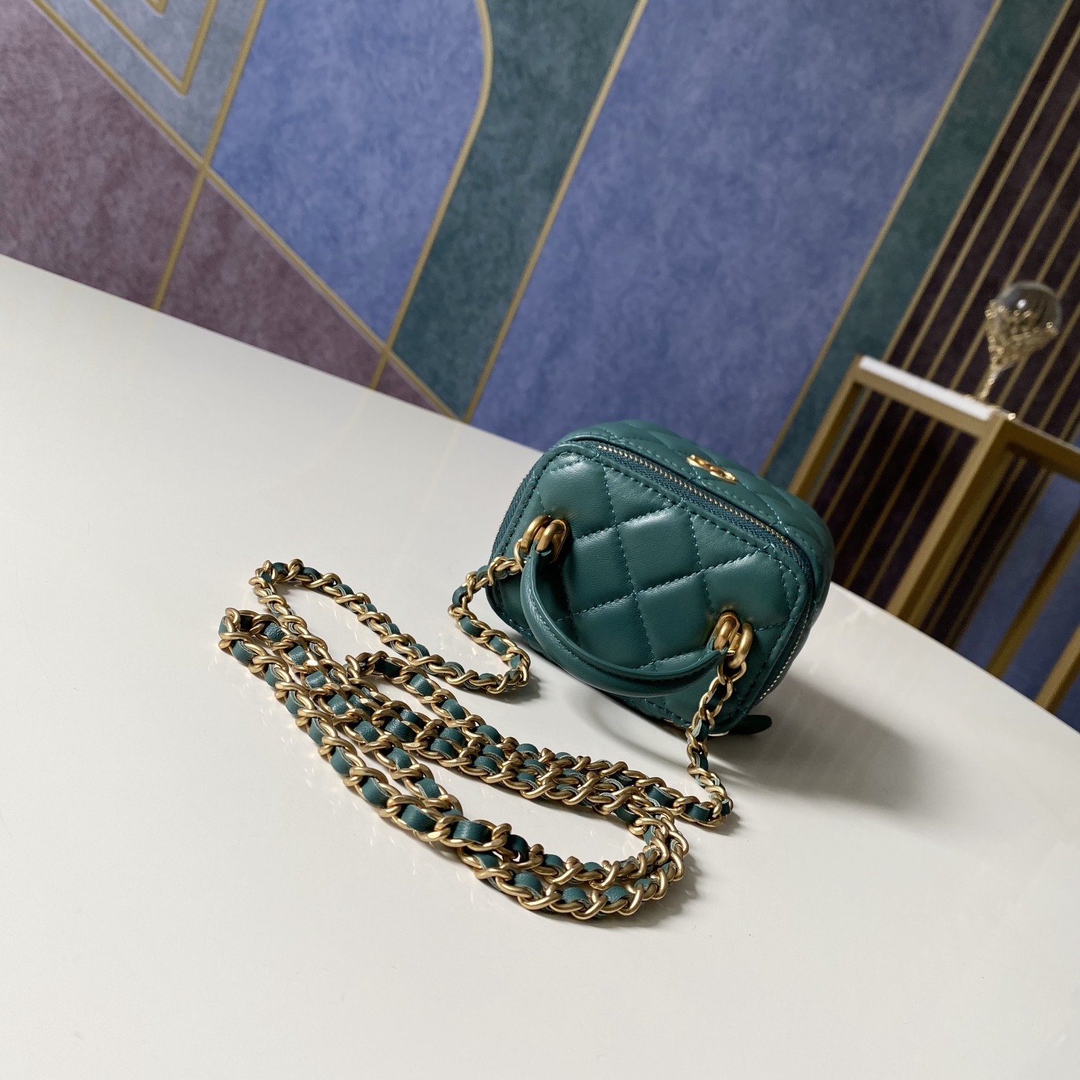 Handbag Chanel 81113 size 10 7 9 cm - vstockx