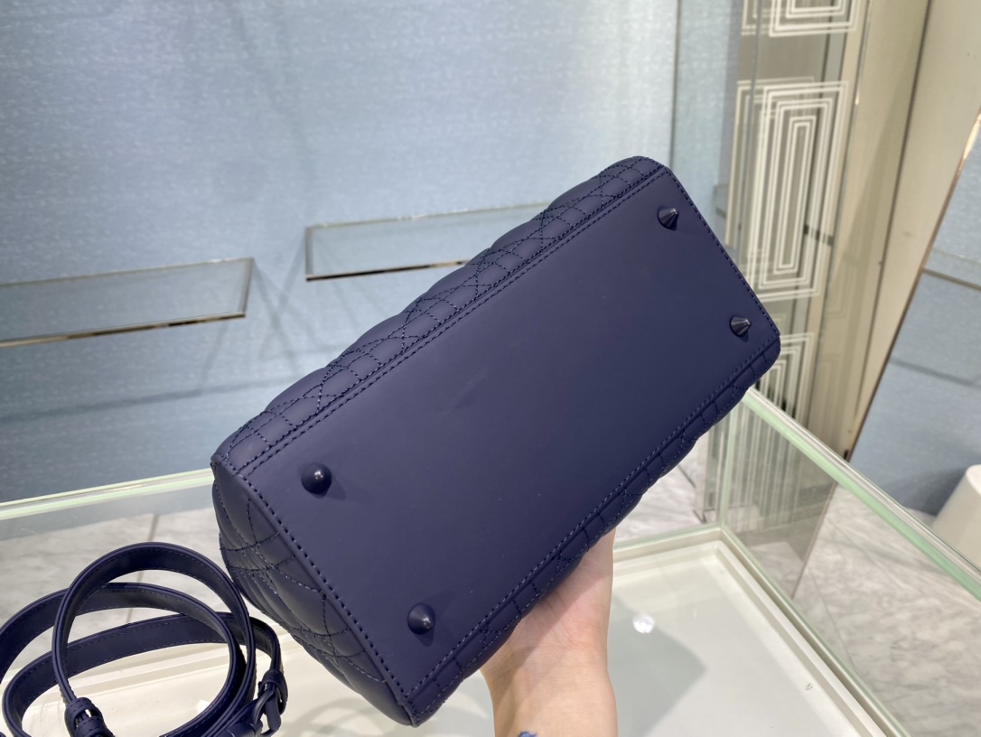 Handbag Dior 6605 size 24*12*20 cm - vstockx