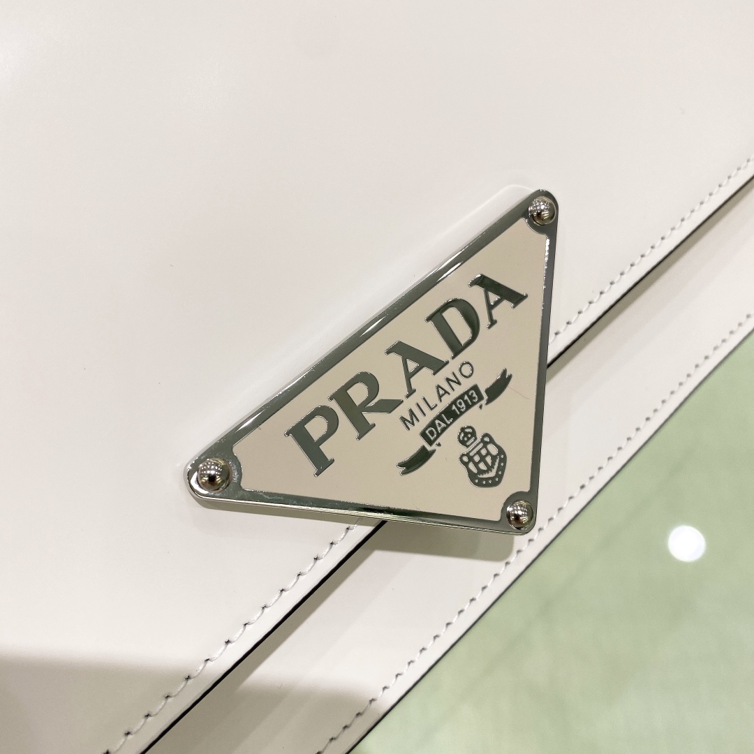 handbags prada 1BD321 24*15*6 - vstockx