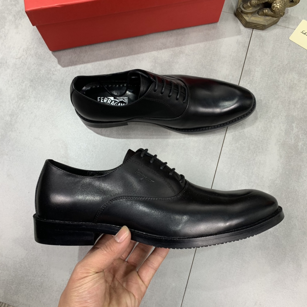 Salvatore Ferragamo Boots 20 - vstockx