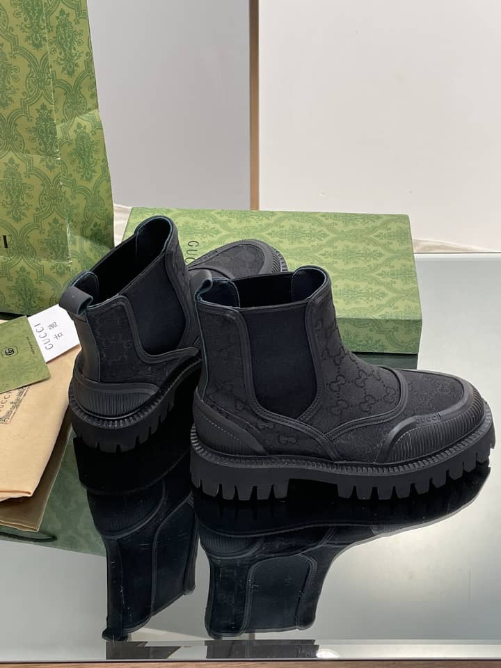Gucci GG CANVAS ANKLE BOOT Black - vstockx