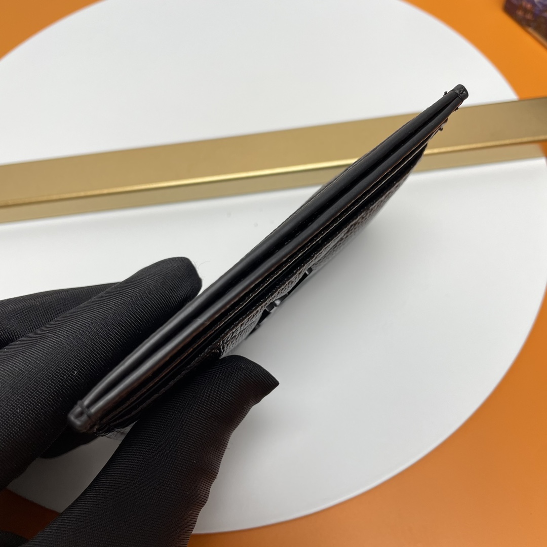 Handbags SAINT LAURENT 423291 size 10x7.5x0.5 cm - vstockx