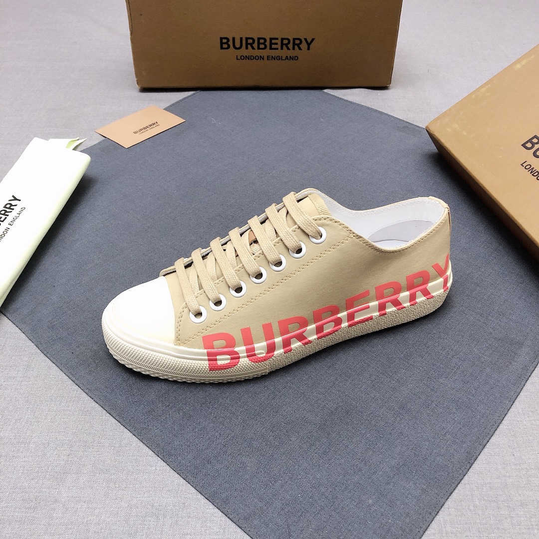Burberry Perforated Check Sneaker 15 - vstockx