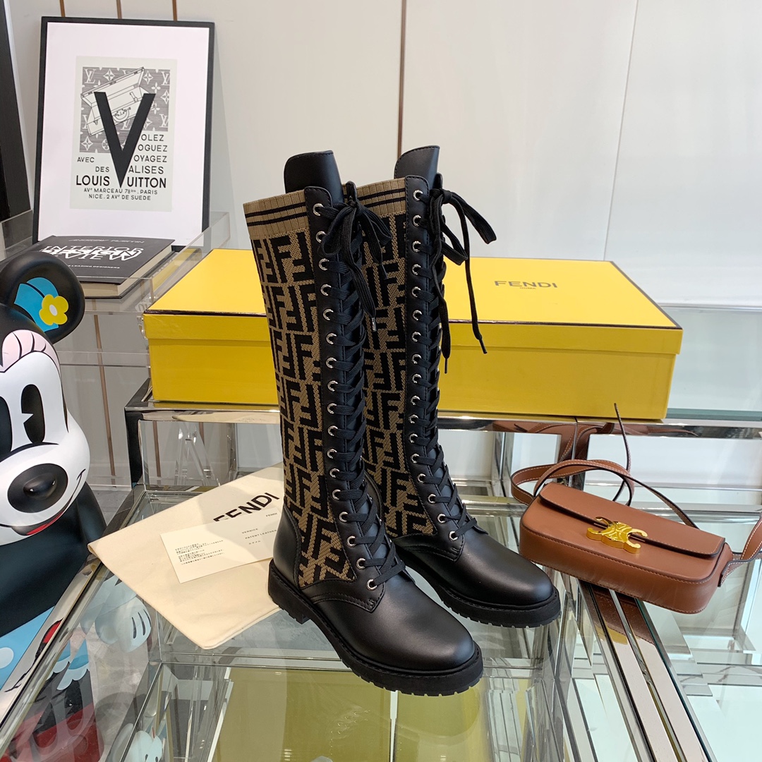 Fendi Boots 11 - vstockx