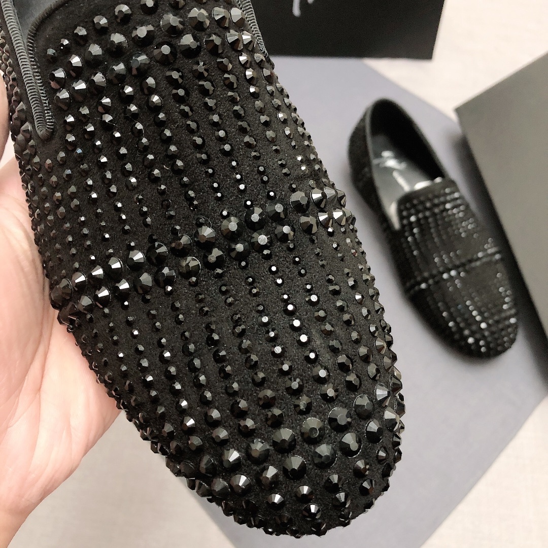 Giuseppe Zanotti Slip-on 10 - vstockx