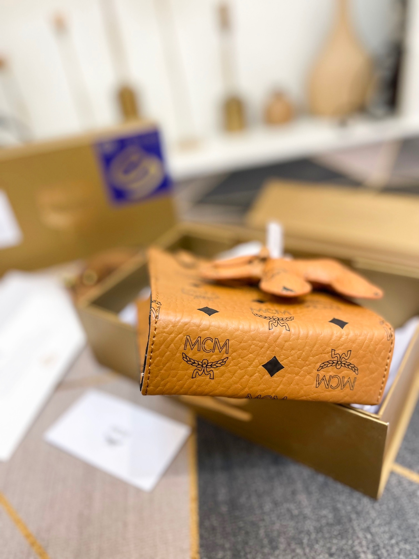 Handbags MCM mom size:17*14 cm - vstockx