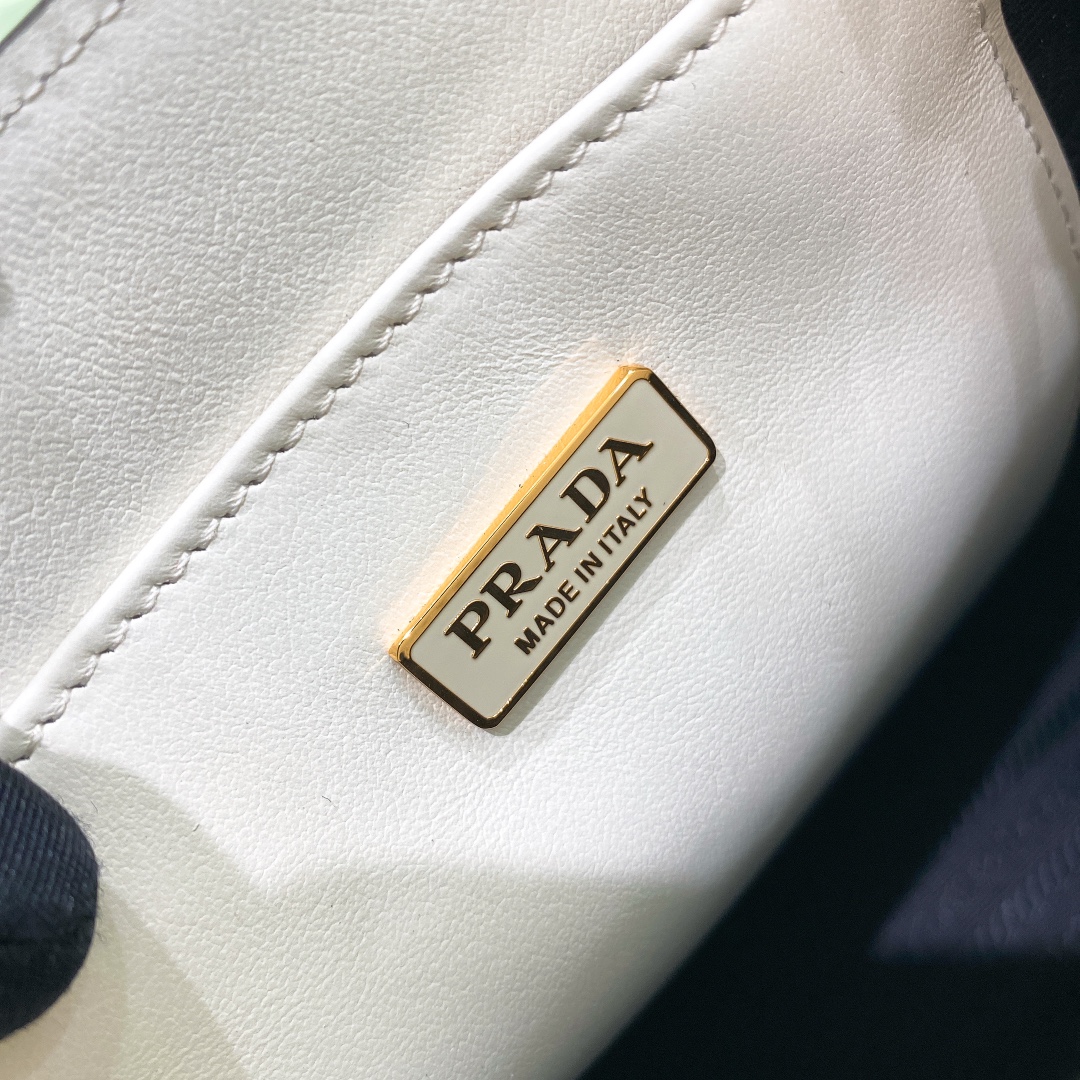 handbags prada 1BA333 size:19*17*6cm - vstockx