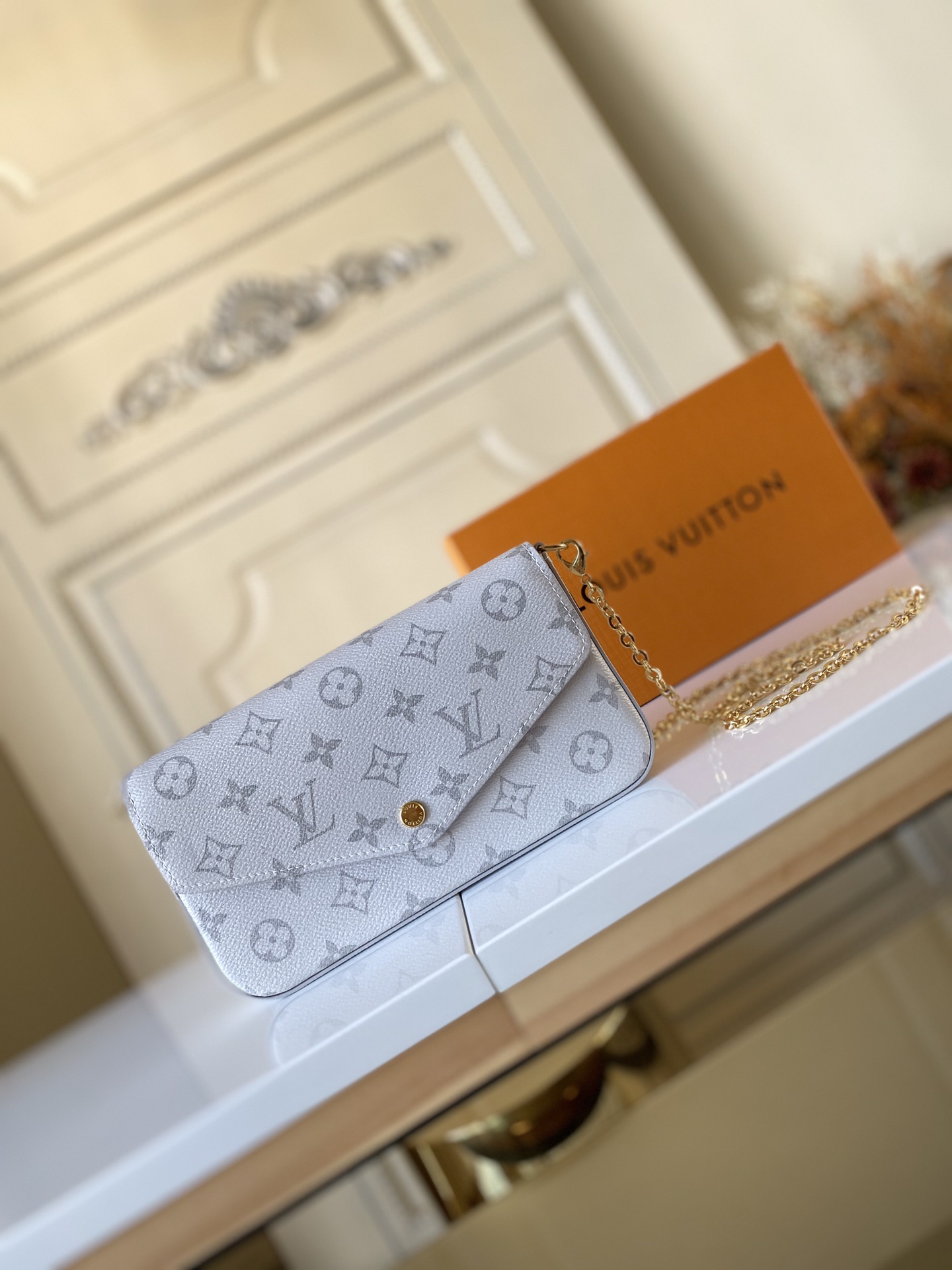 Handbag Louis Vuitton M61276 size 21.0 x 12.0 x 3.0 cm - vstockx