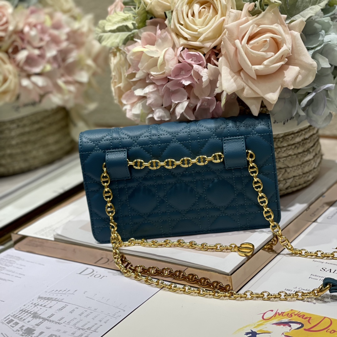 Handbag Dior 5091 size 20 x 11.5 x 3.5 cm - vstockx