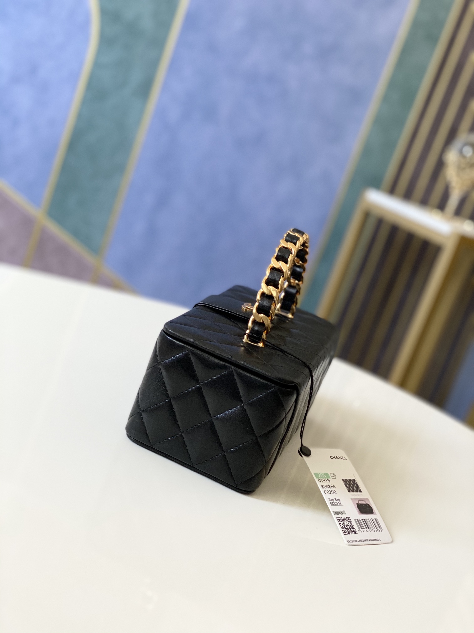 Handbag chanel 01919 size 22 10 8.5 cm - vstockx