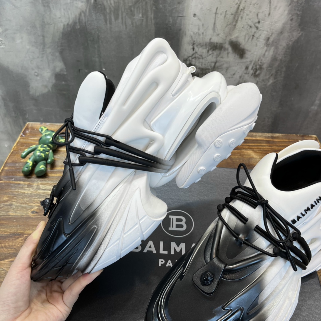 Balmain Unicorn Low-Top White Black Gradiant - vstockx