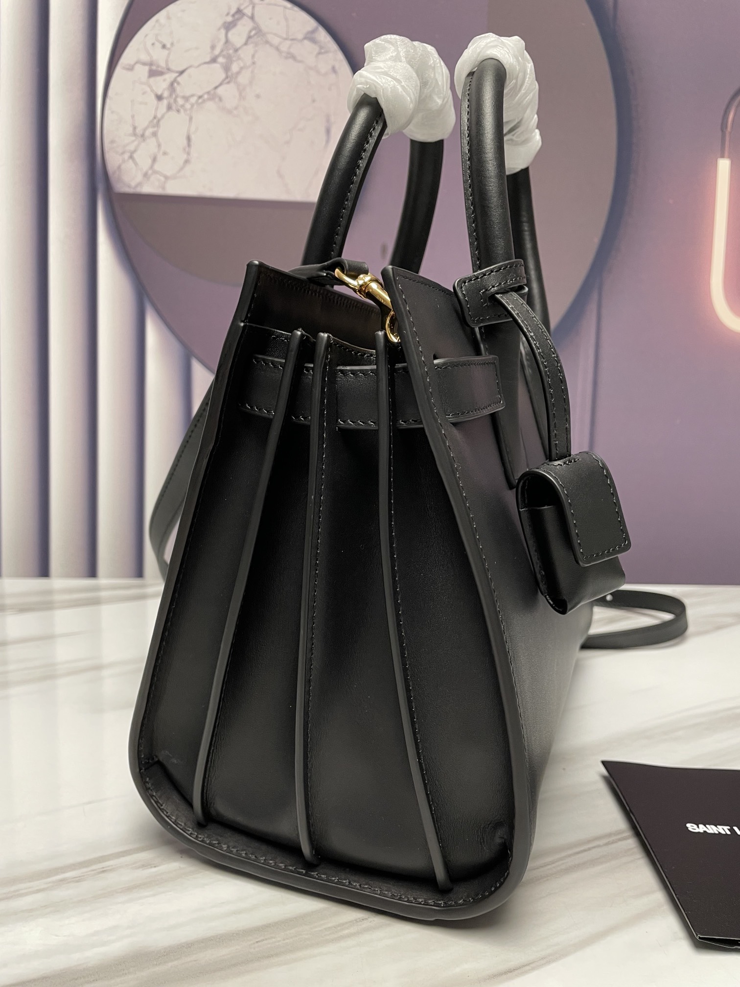 Handbags SAINT LAURENT 377183 size 26x21x13 cm - vstockx