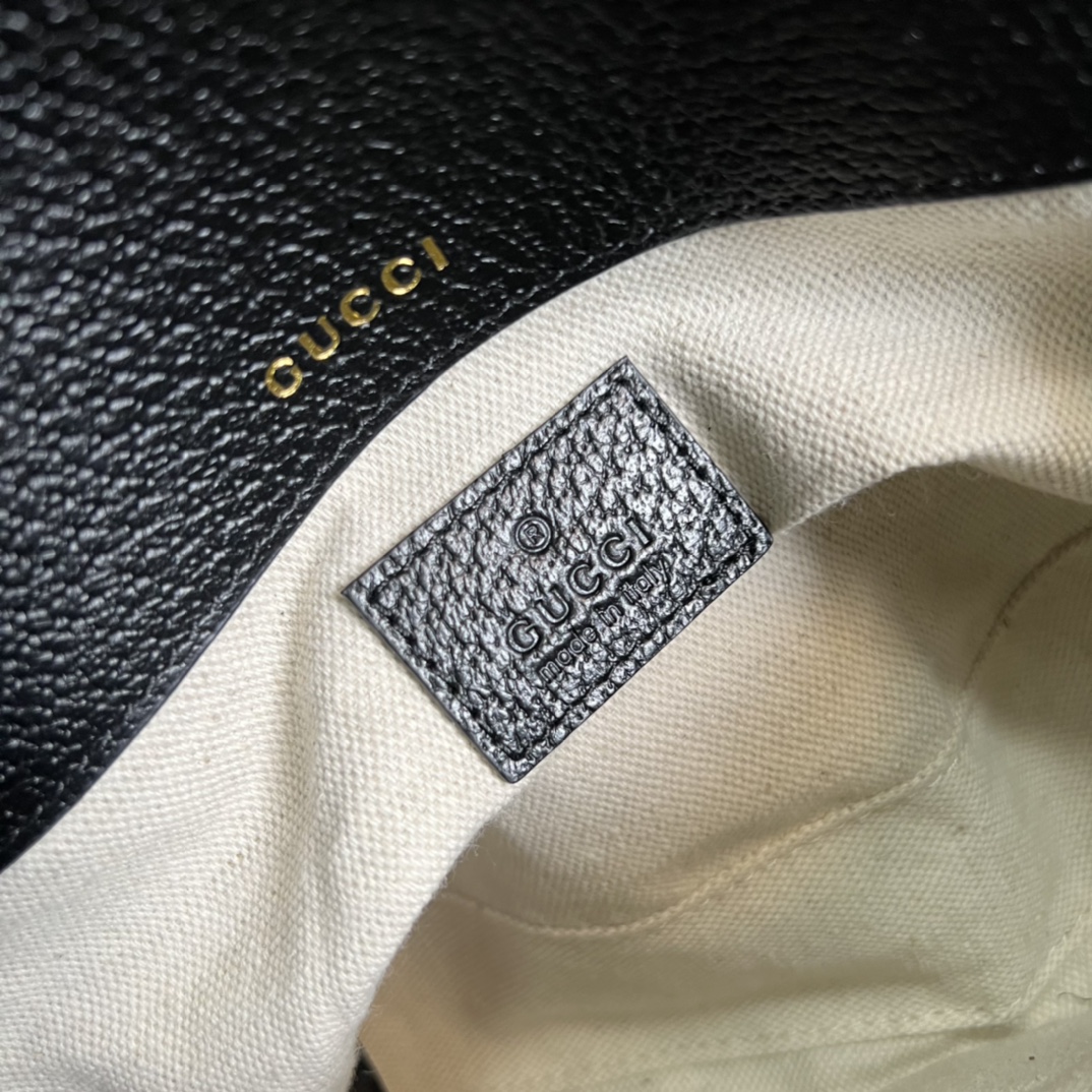 Handbag Gucci 658574 size 20*14*5 cm - vstockx