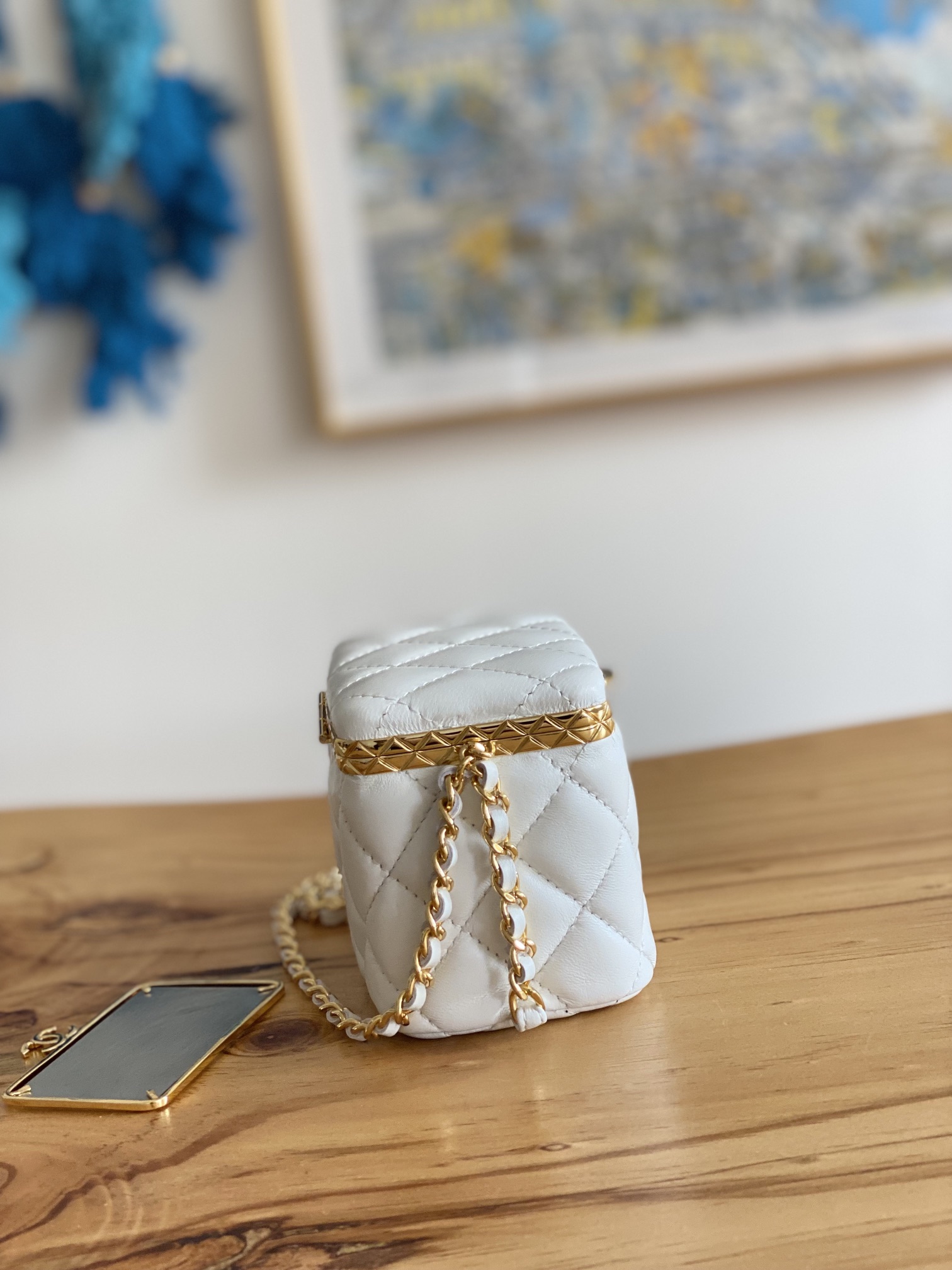 Handbag Chanel AP2717 size 9.5  11  8 cm - vstockx