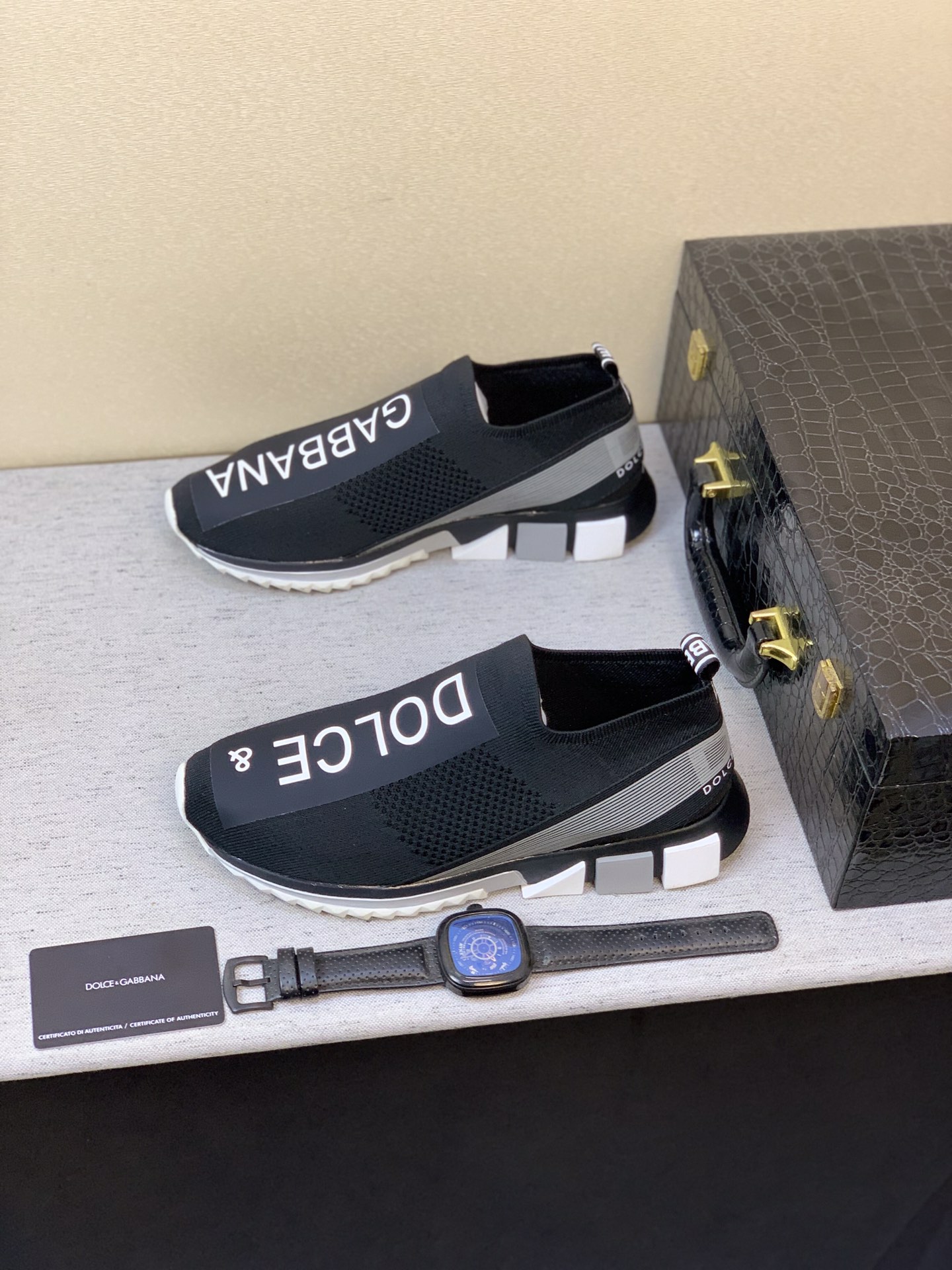 Dolce & Gabbana Sorrento 26 - vstockx