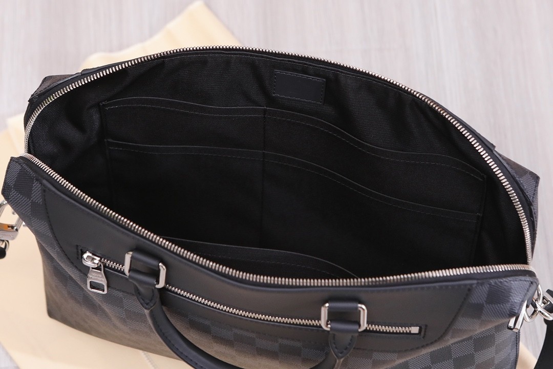 handbag Louis Vuitton N48260 size 37*28*6 - vstockx