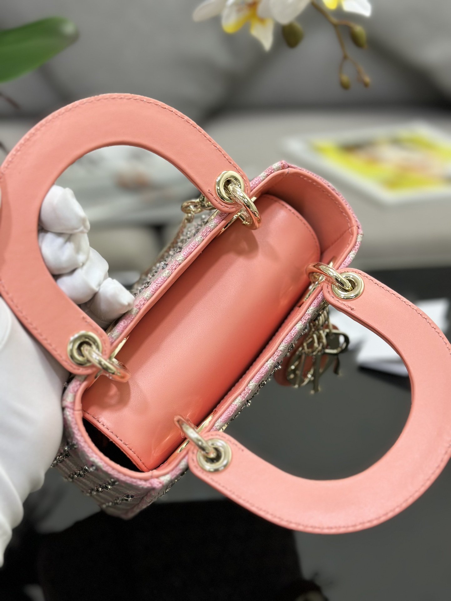 Handbag Dior M0505 size 17 x 15 x 7 cm - vstockx