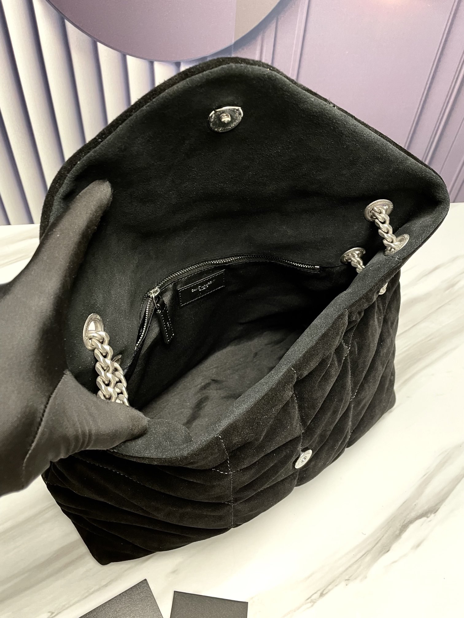 Handbags SAINT LAURENT 577475 size 35x23x13.5 cm - vstockx