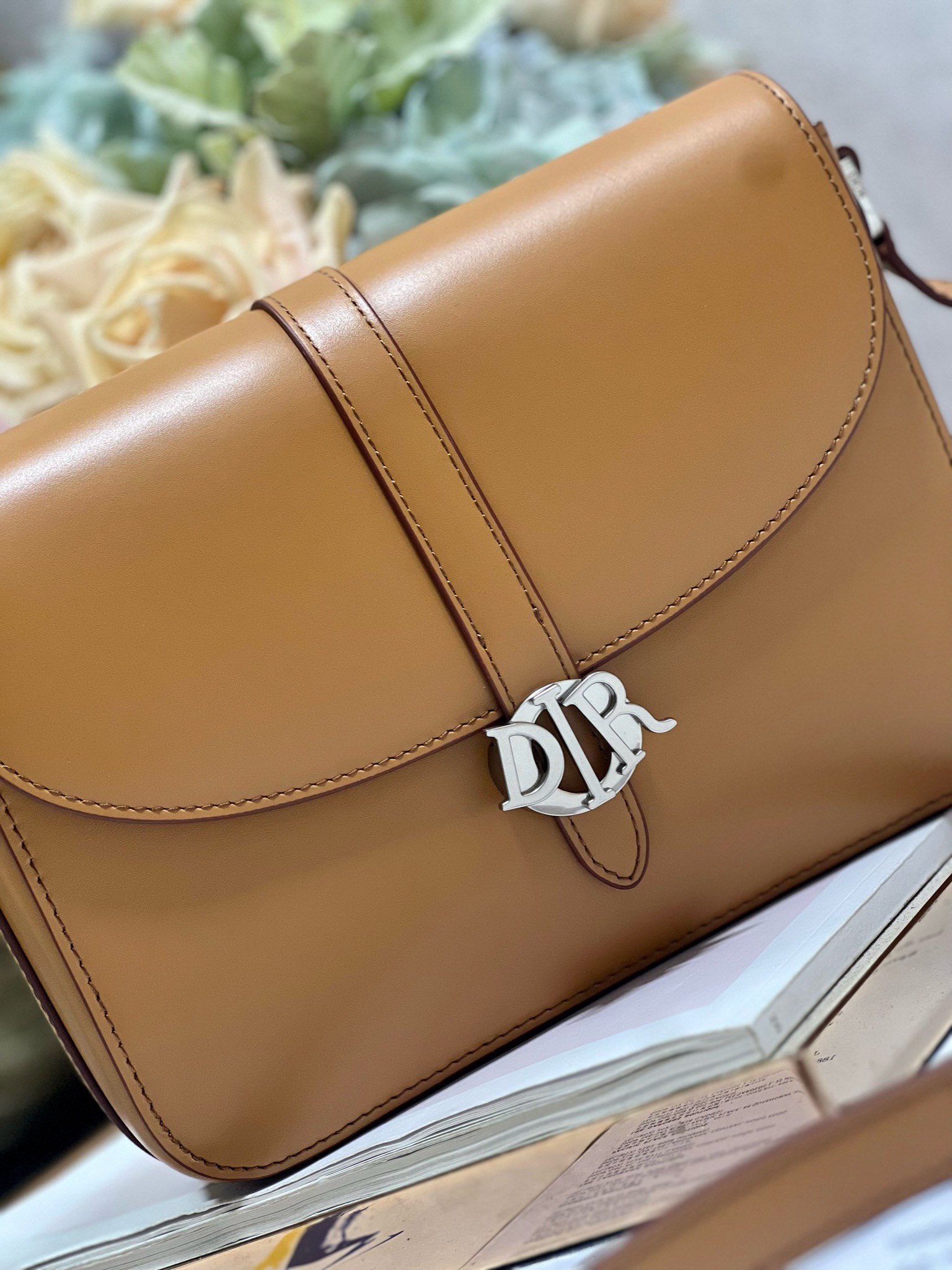 Handbags Dior M24 051 size  23.5*17*6.5 cm - vstockx