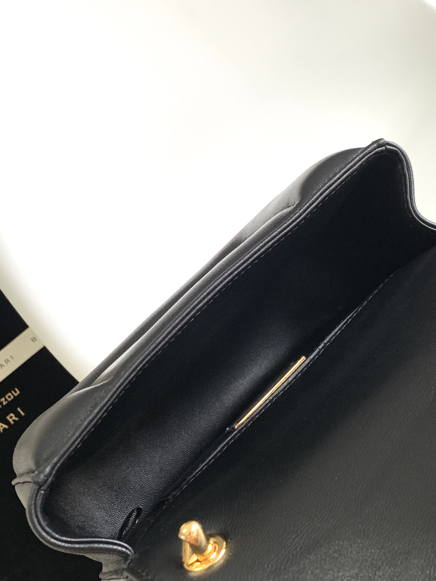 Handbags Bvlgari BVLGARI size:19.2*15*6 cm - vstockx