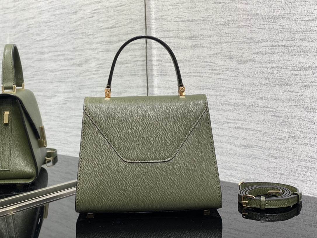 Handbag VALEXTRA size *'* - vstockx