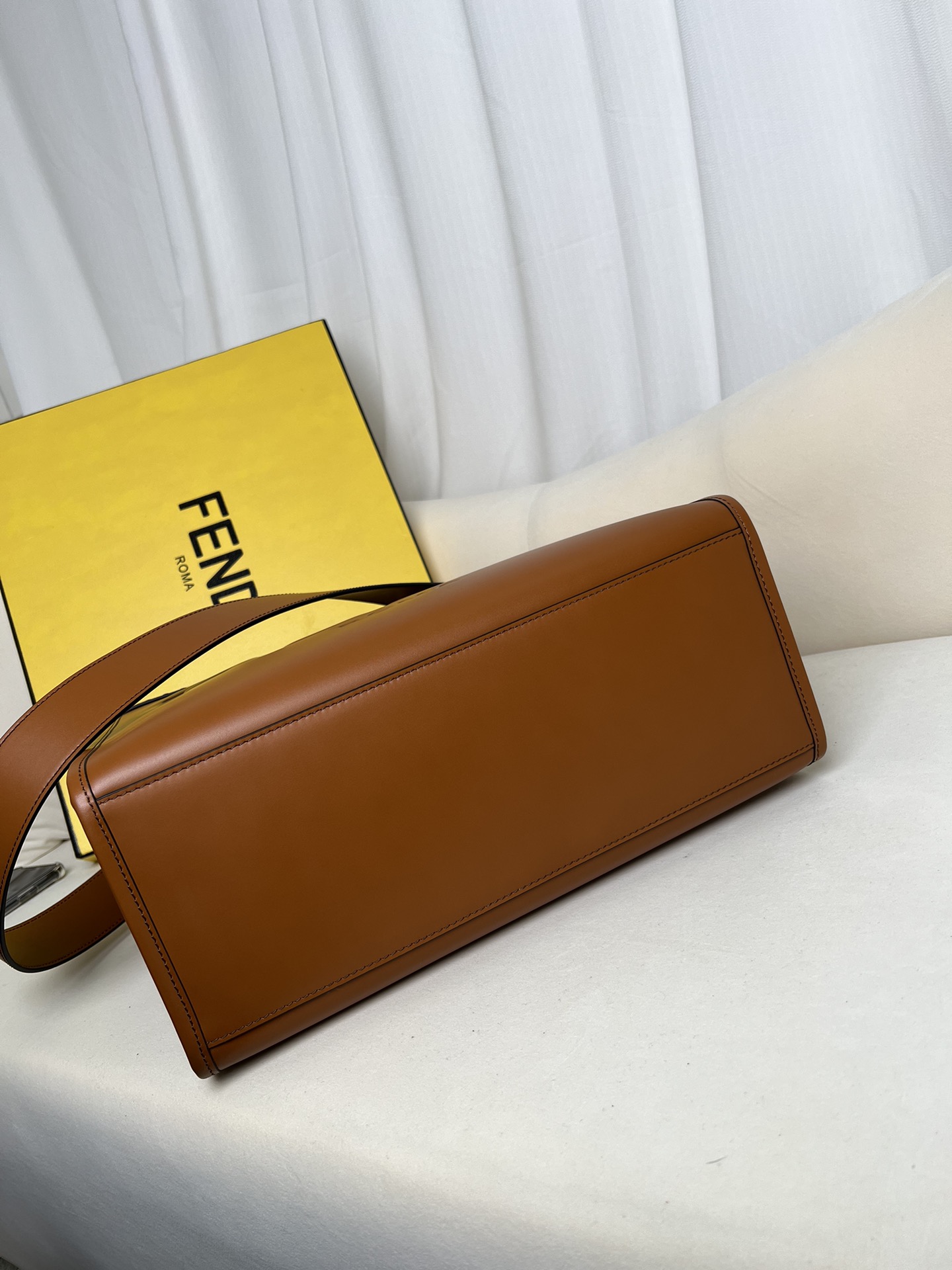 handbags FENDI 877 size:17*35*31 - vstockx