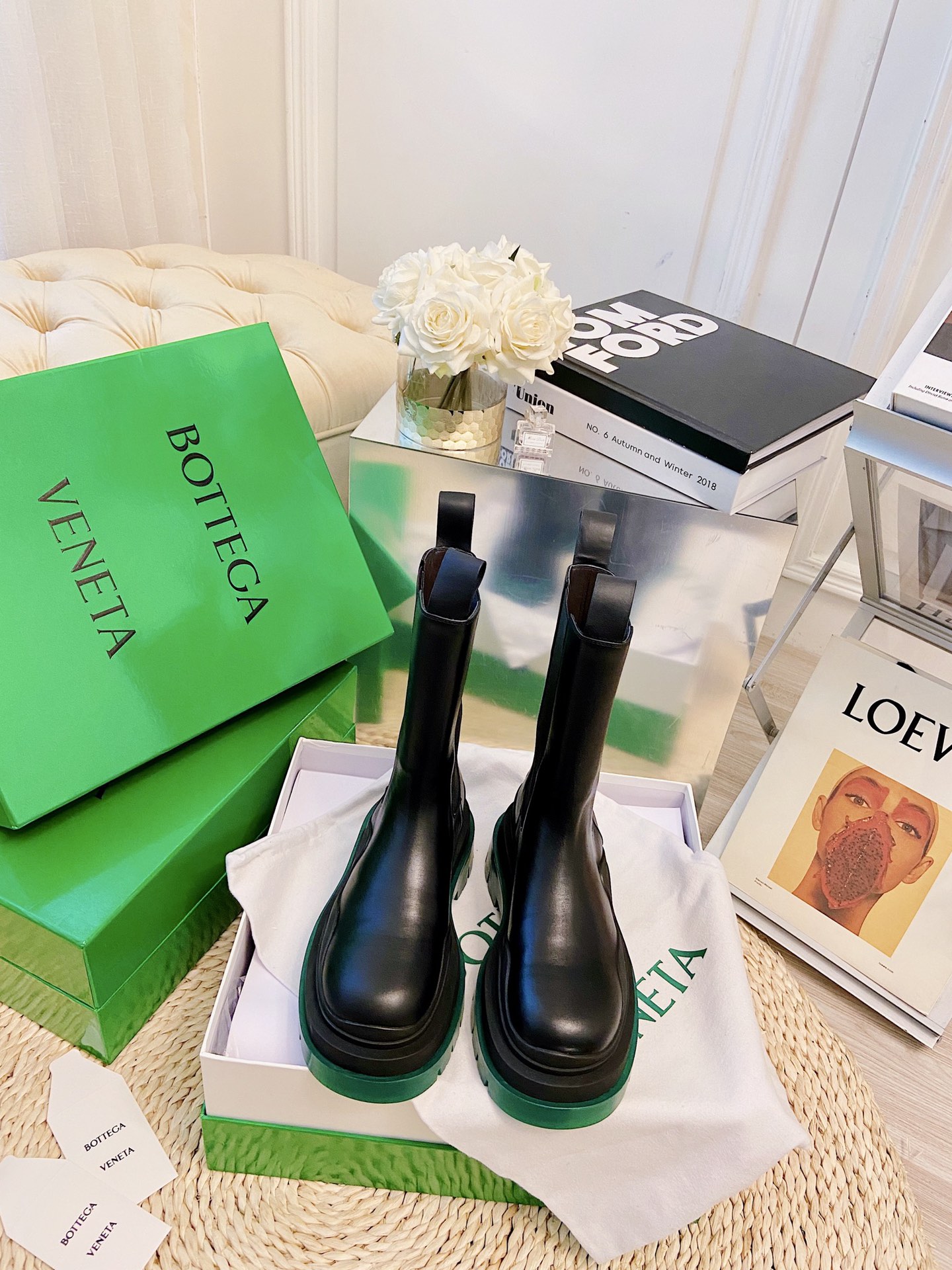 Bottega Veneta Boots 32 - vstockx