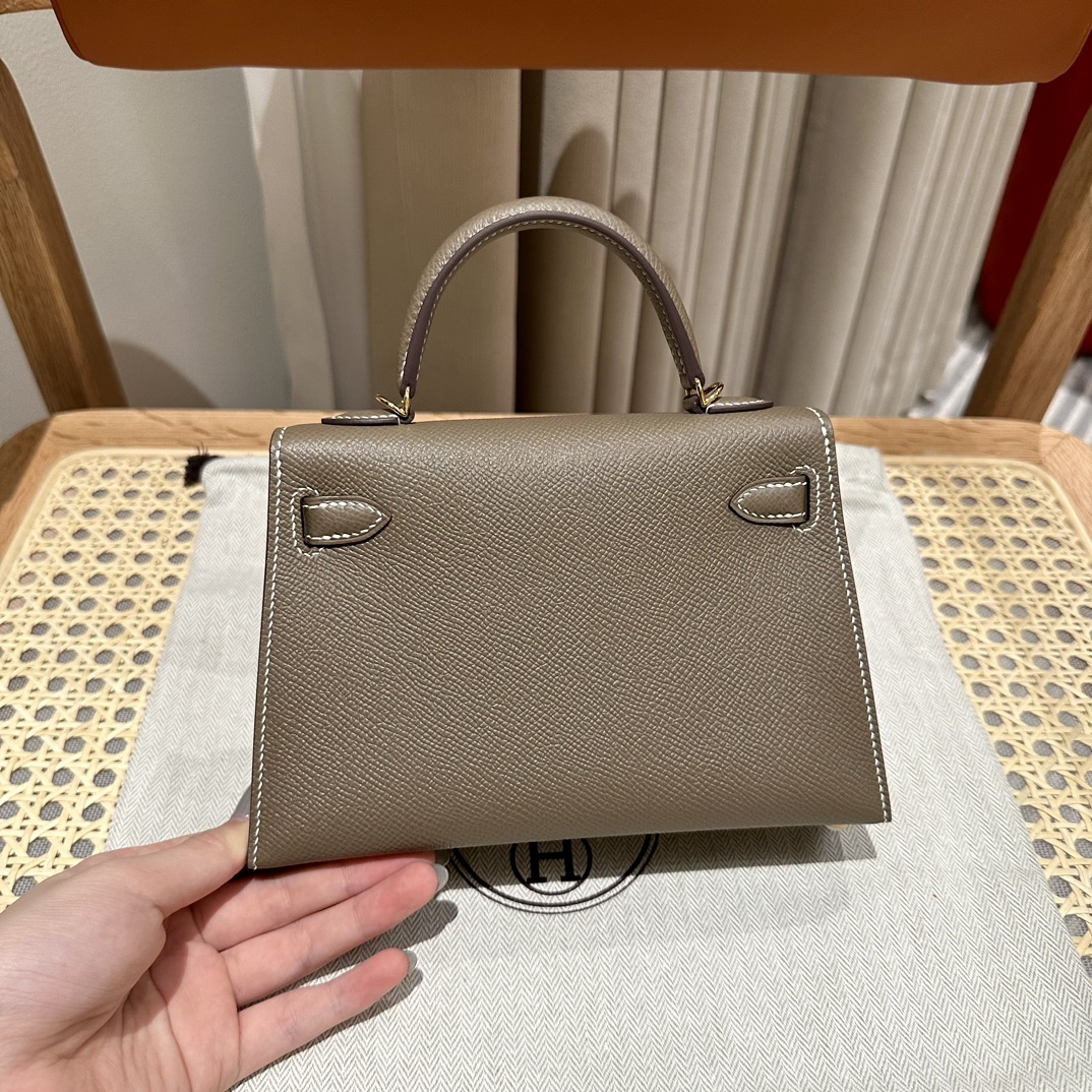 Handbags Hermes mini Kelly size:19cm - vstockx