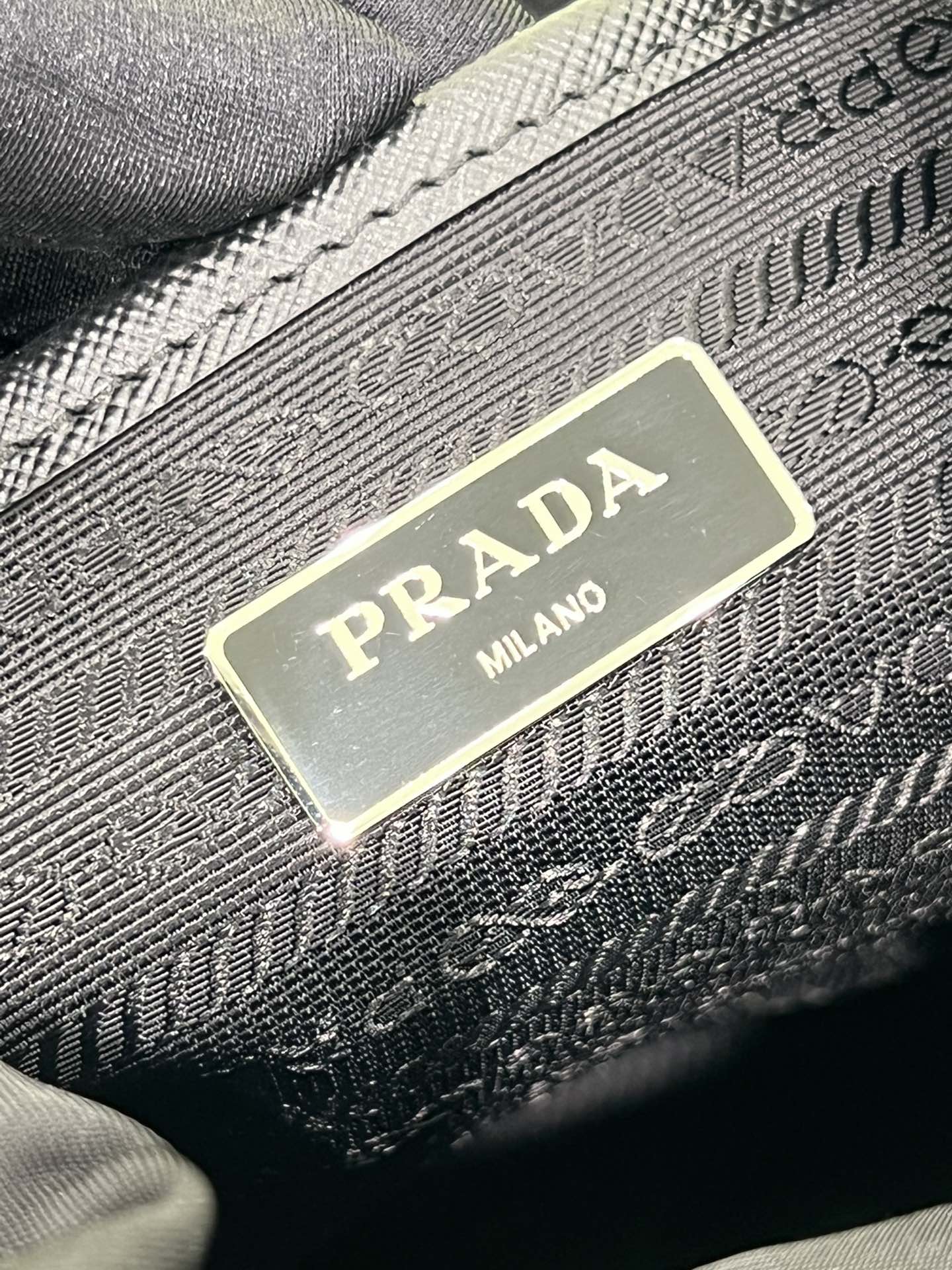 handbags prada 1BZ811 size:32*30*15 - vstockx