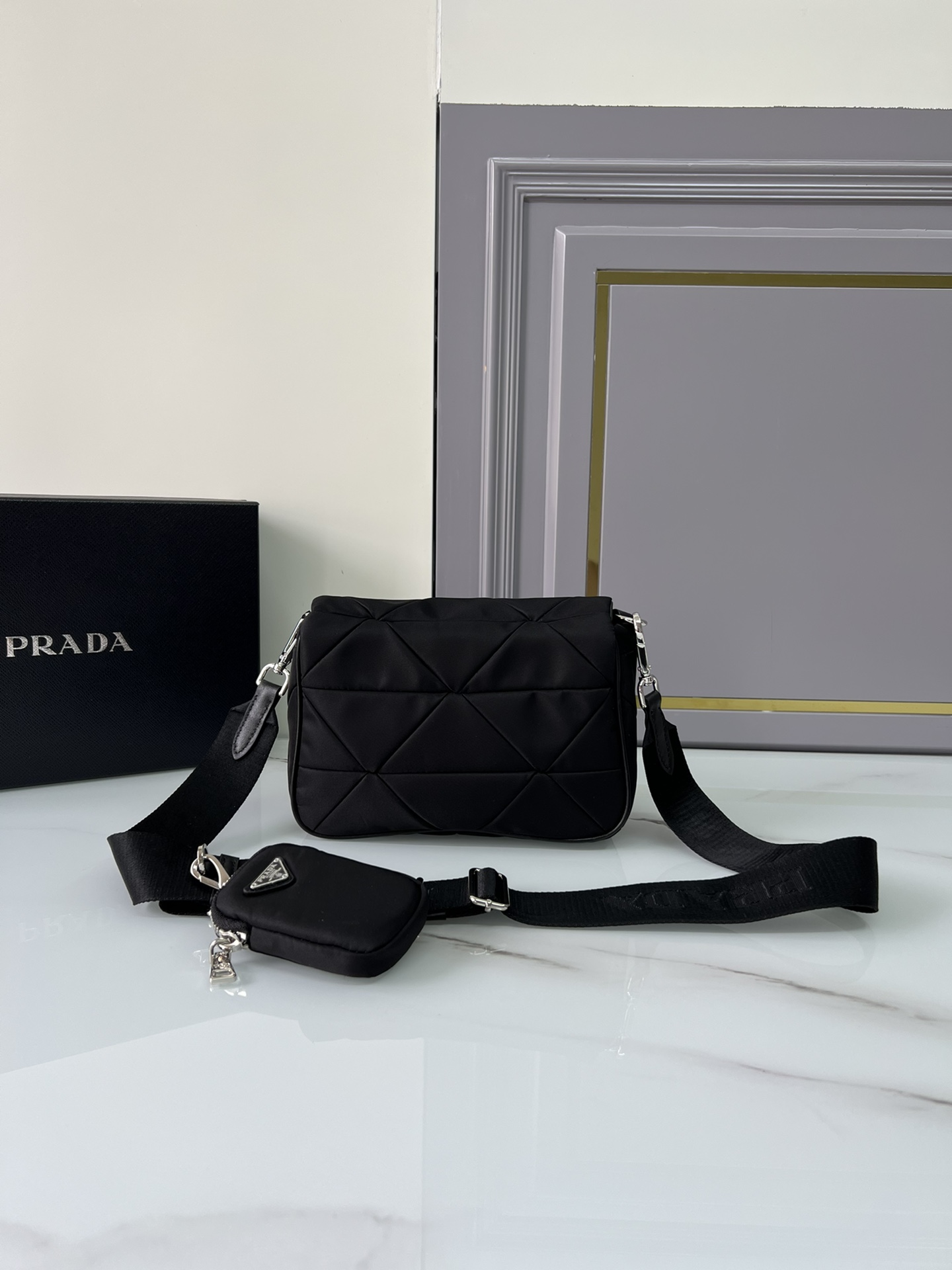 handbags prada 1BD292 21*16*7 - vstockx