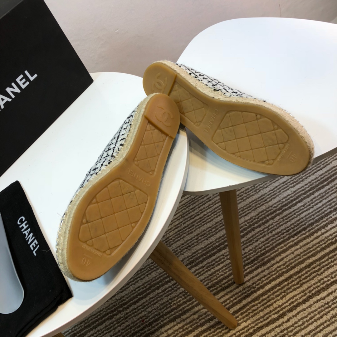 Chanel Loafers 34 - vstockx