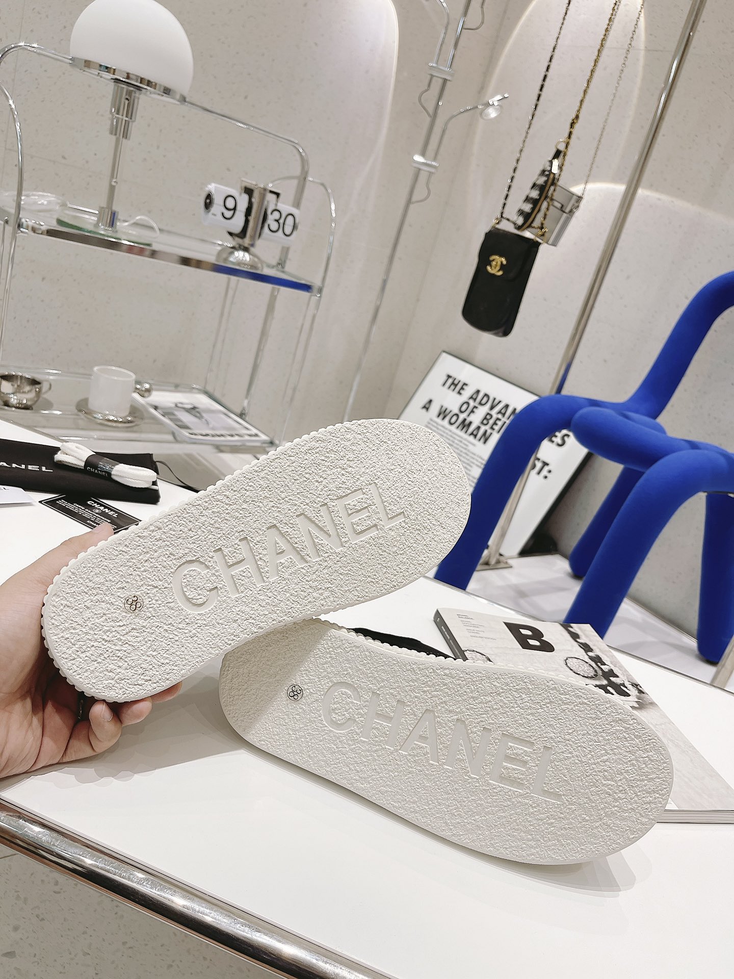 Chanel Platform Sneaker 7 - vstockx