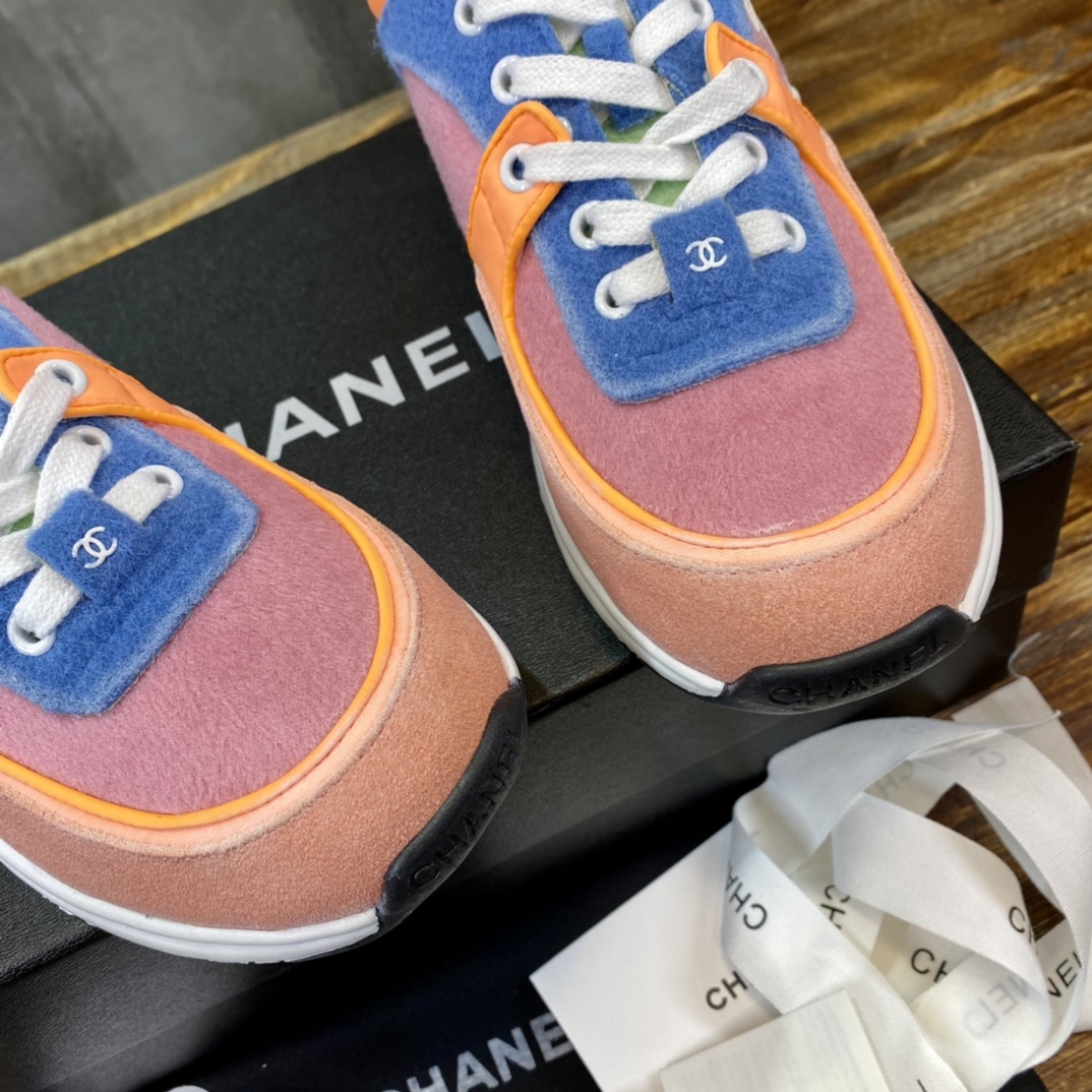 Chanel Fabric & Suede Calfskin Low Top Sneaker 41 - vstockx