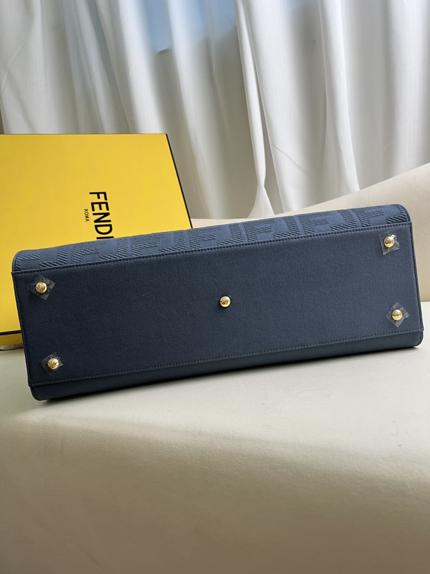 handbags FENDI 1819 size:40*12*29cm - vstockx