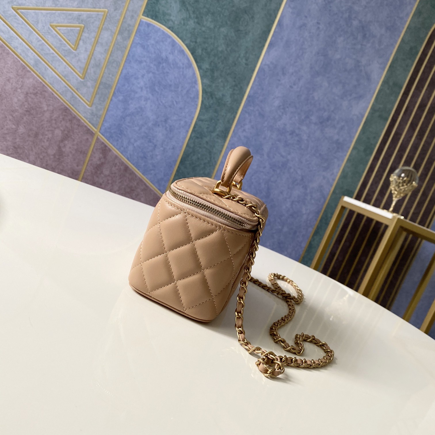 Handbag chanel 81118 size 9.5 17 8 cm - vstockx