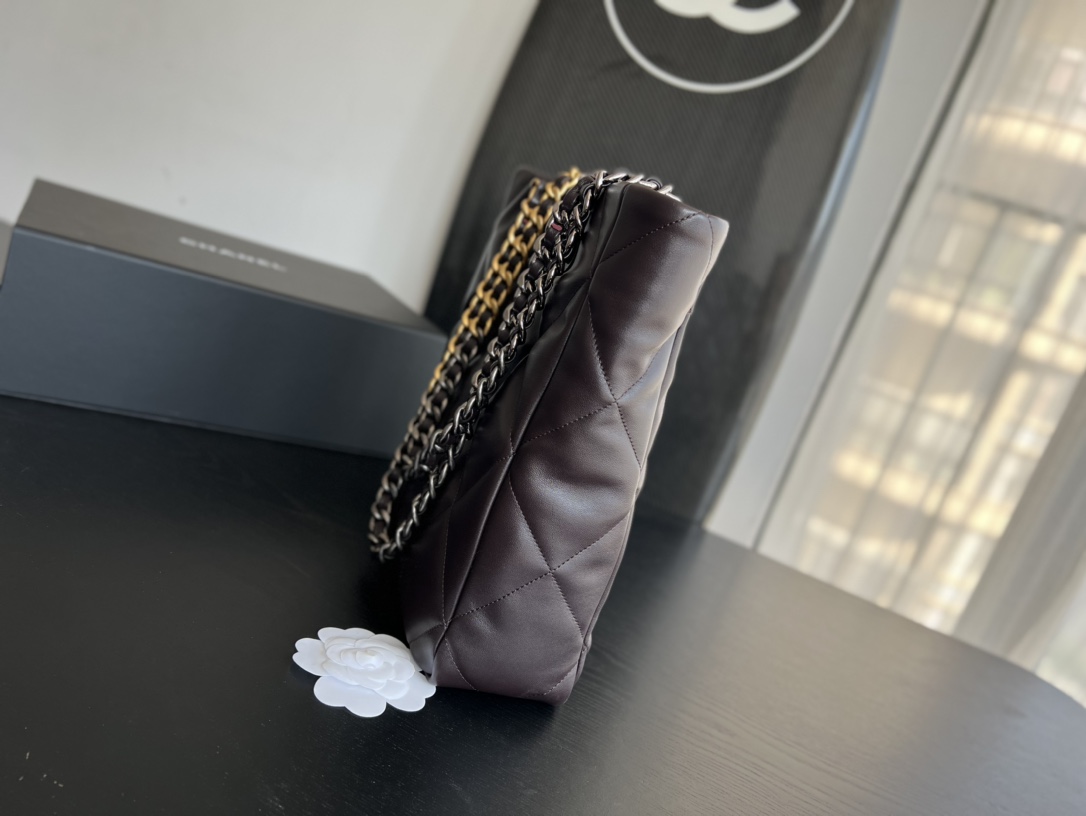 Handbag Chanel 3519 size 30cm37cm10 cm - vstockx