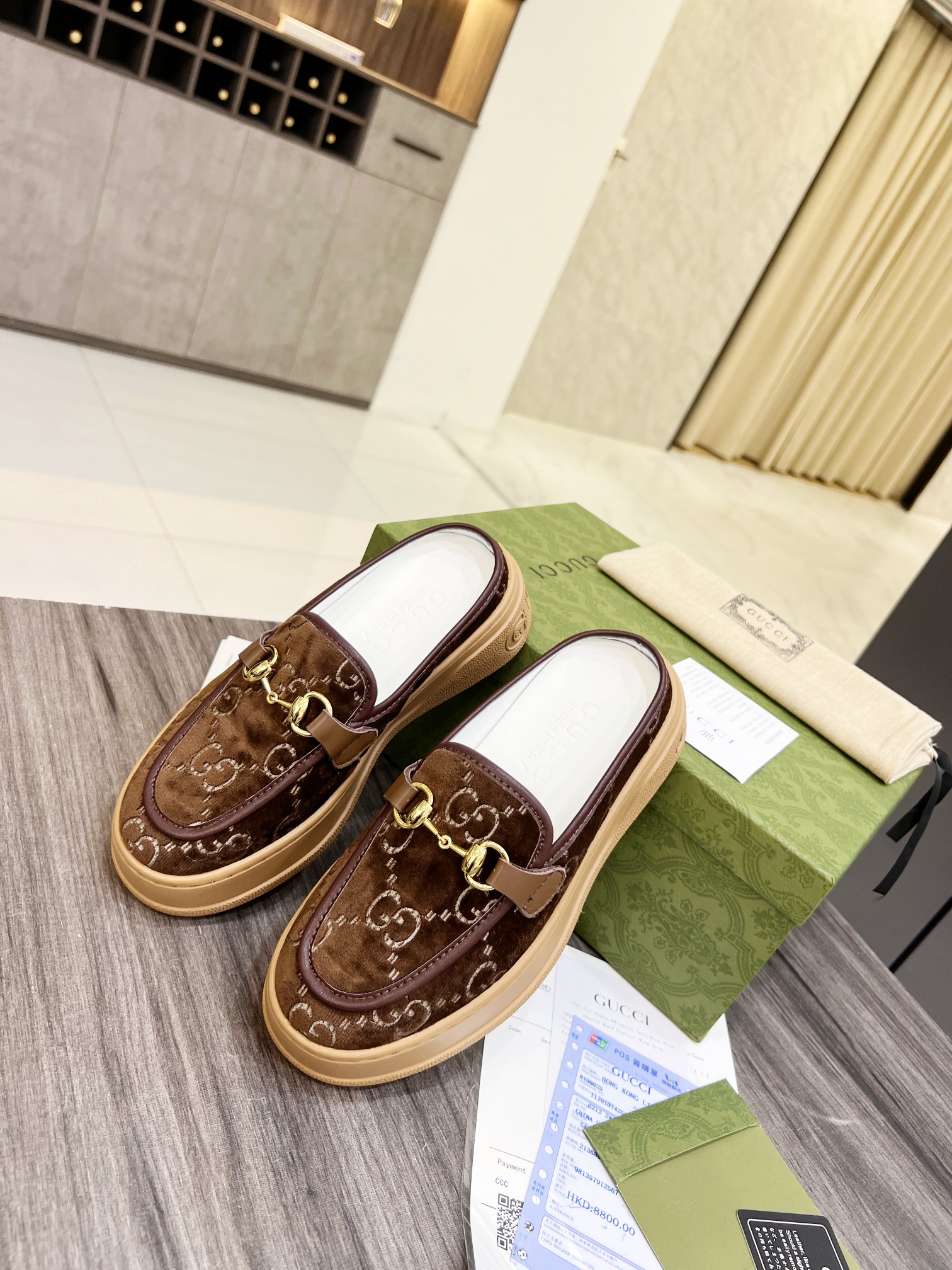 Gucci Women's WOMEN 6 - vstockx