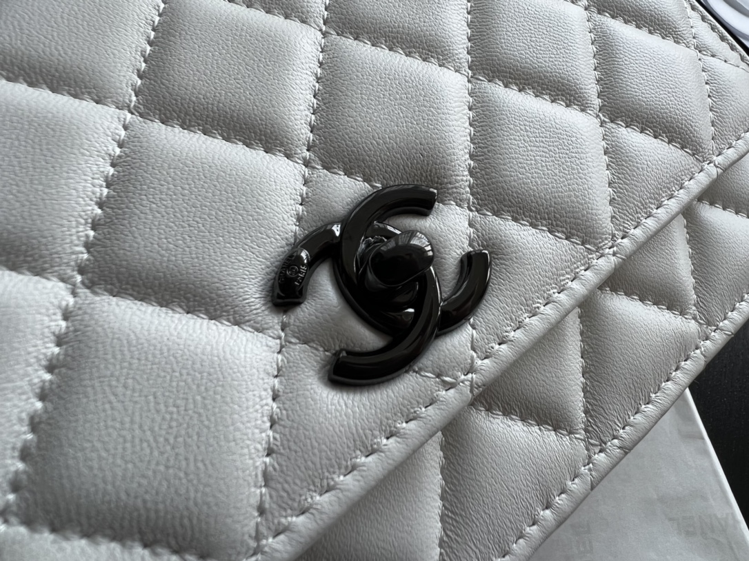 Handbag Chanel 84456 size 19 cm - vstockx