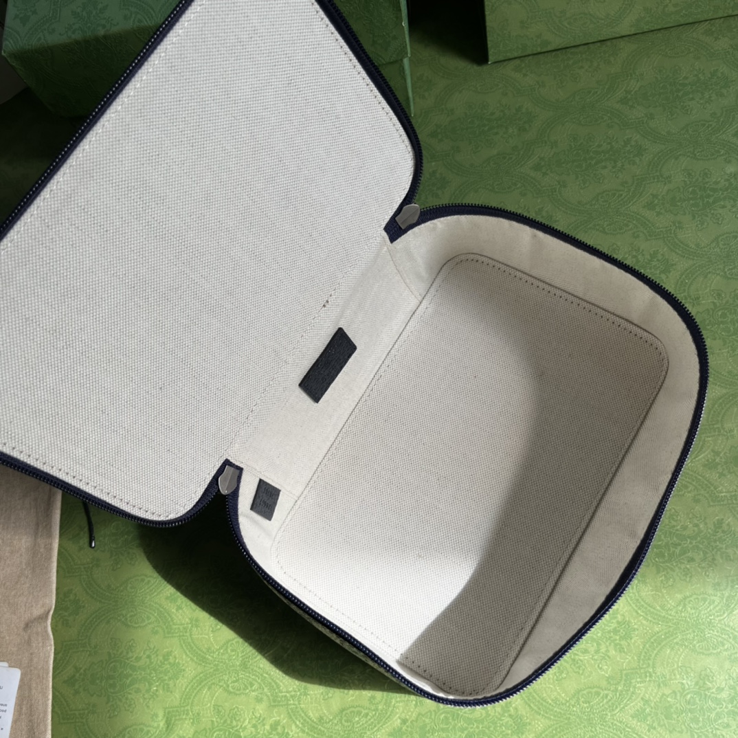 Handbag Gucci 726657 size 22*8*14 cm - vstockx