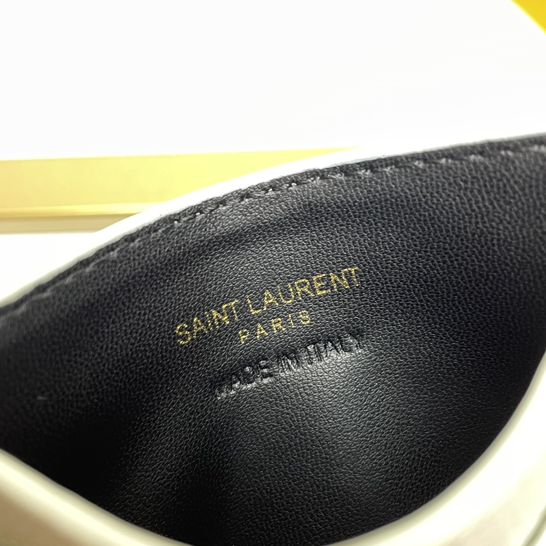 Handbags SAINT LAURENT 423291 size 10x7.5x0.5 cm - vstockx